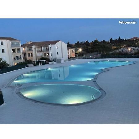 Frejus-Lagon Bleu Bagian luar foto